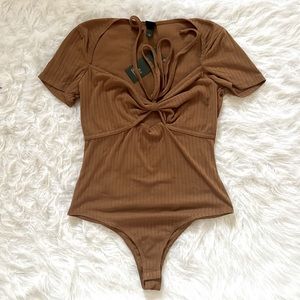 ribbed key hole bodysuit [new with tags!]